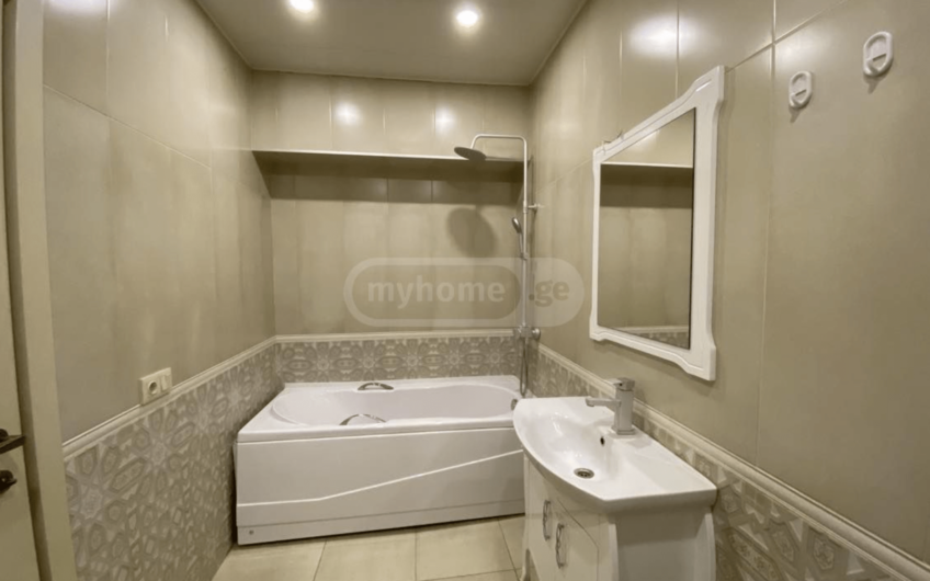 Apartamento de 2 habitaciones en Mikheil Tamarashvili