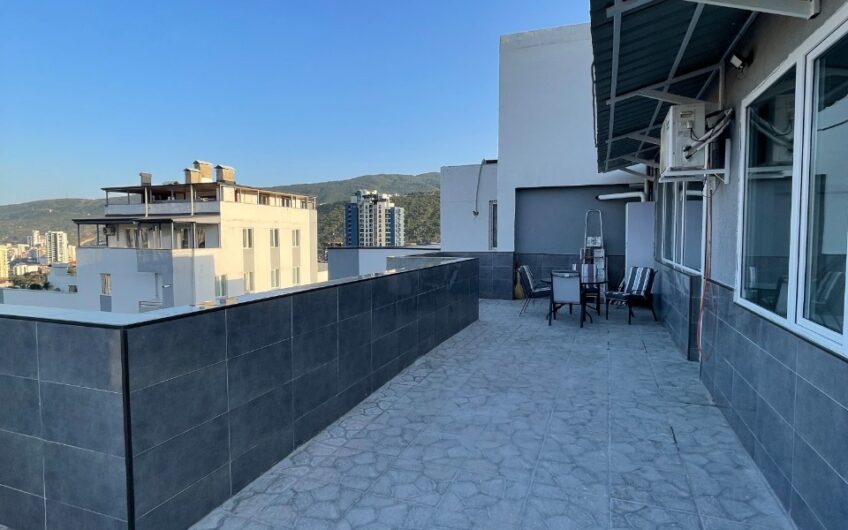 Lujoso Apartamento de 2 habitaciones en Saburtalo